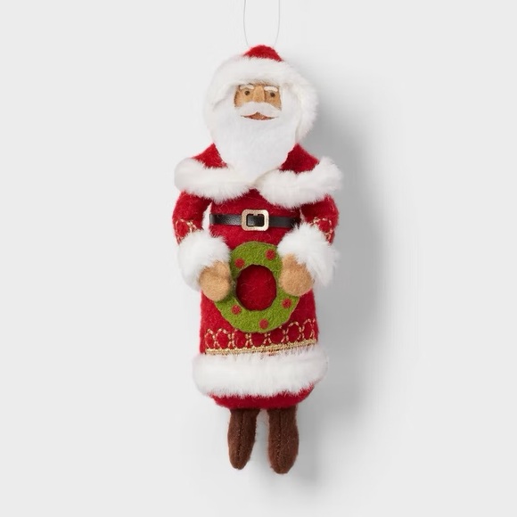 Fabric Santa Holding Wreath Christmas Tree nwt Ornament - Picture 1 of 3